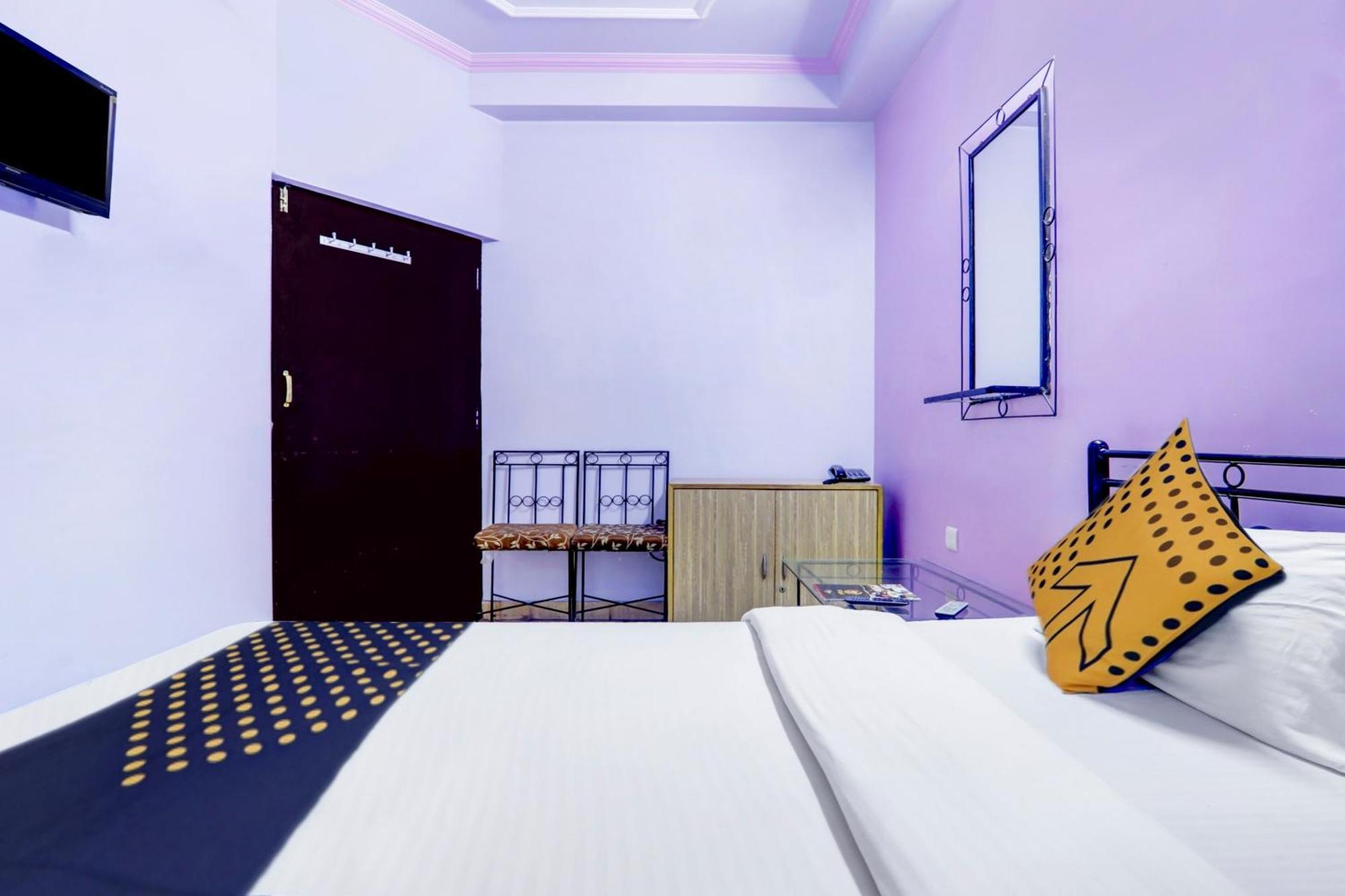 Spot On 39561 Hotel Deep Dzsaipur Kültér fotó