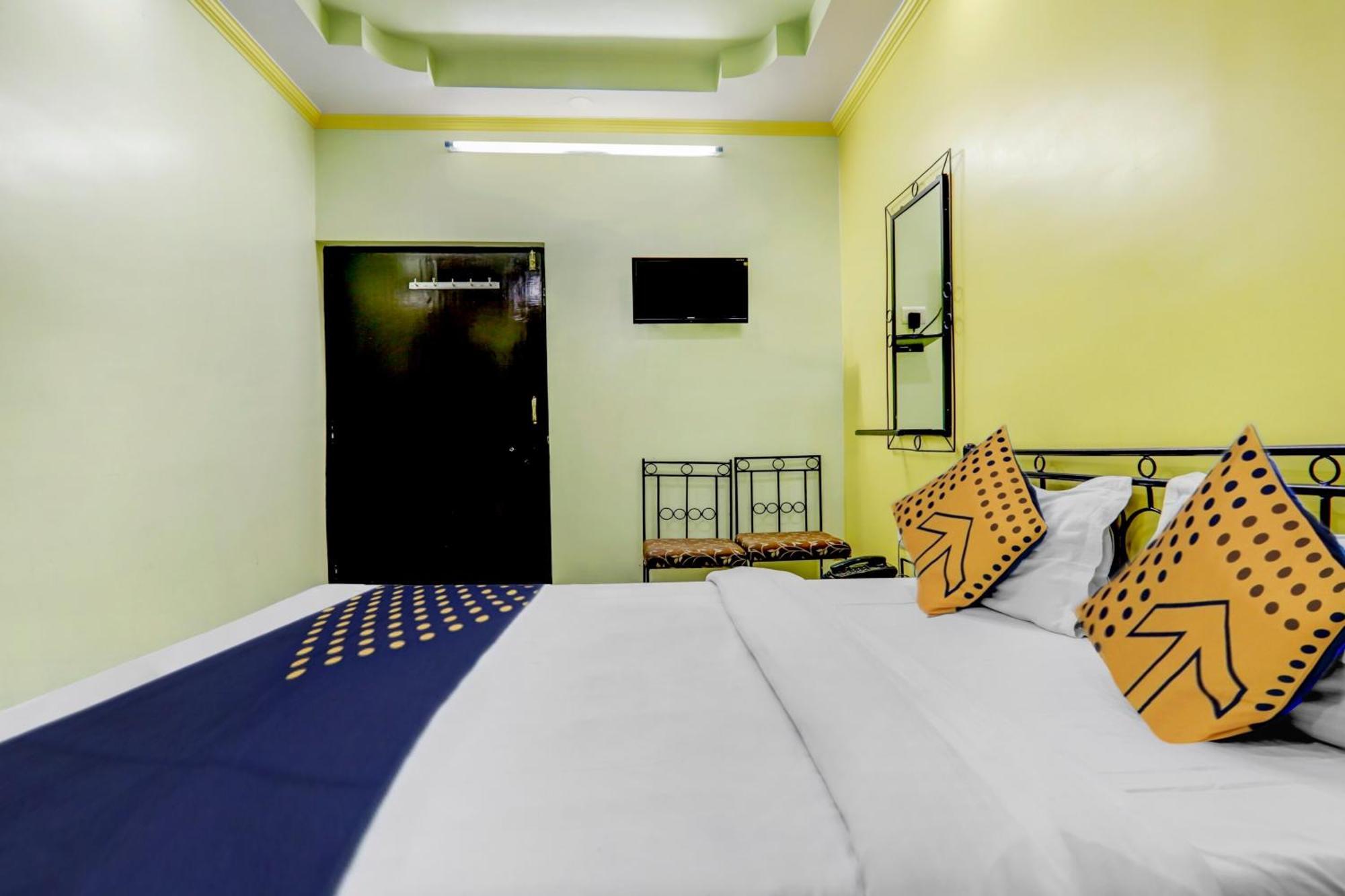 Spot On 39561 Hotel Deep Dzsaipur Kültér fotó