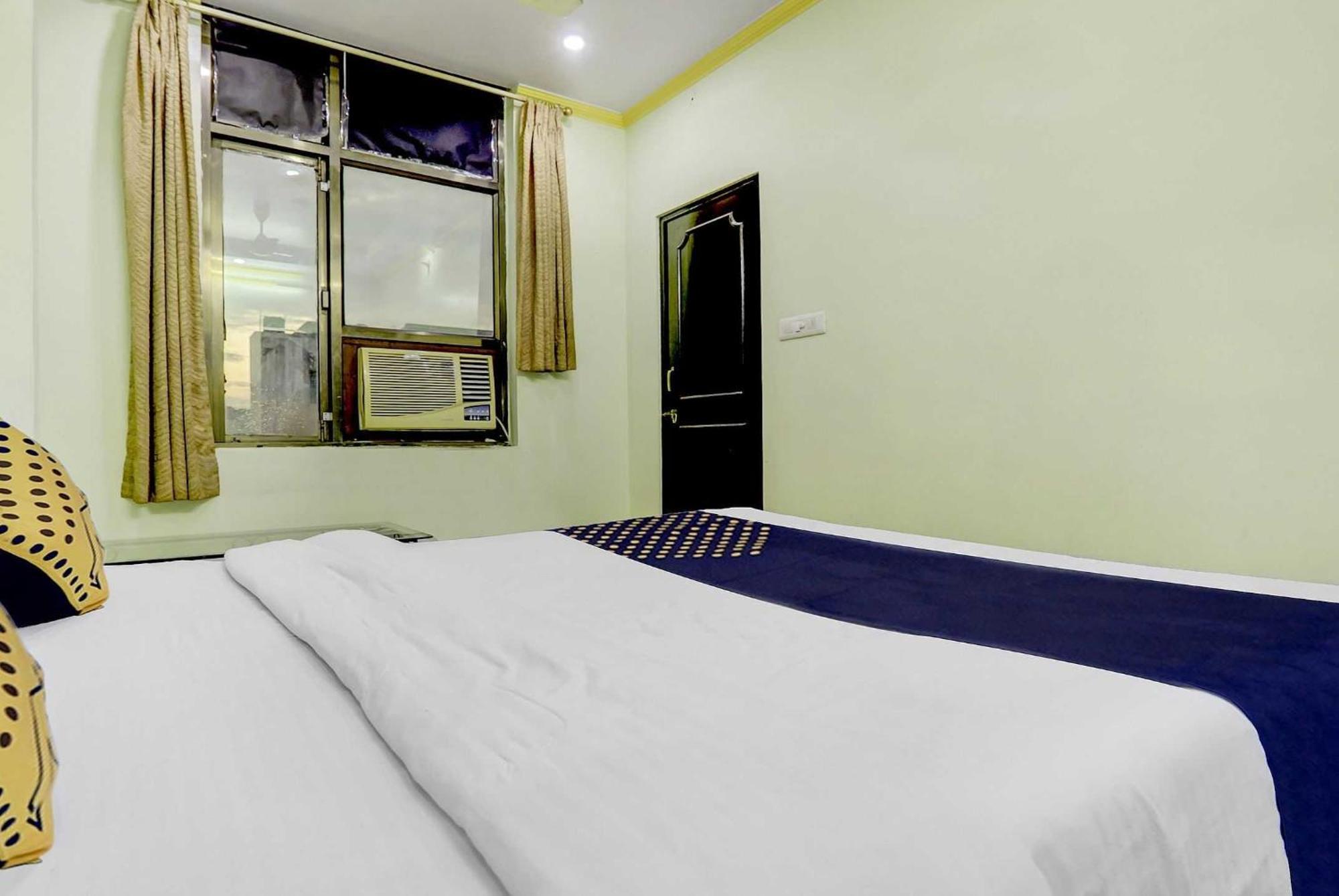 Spot On 39561 Hotel Deep Dzsaipur Kültér fotó