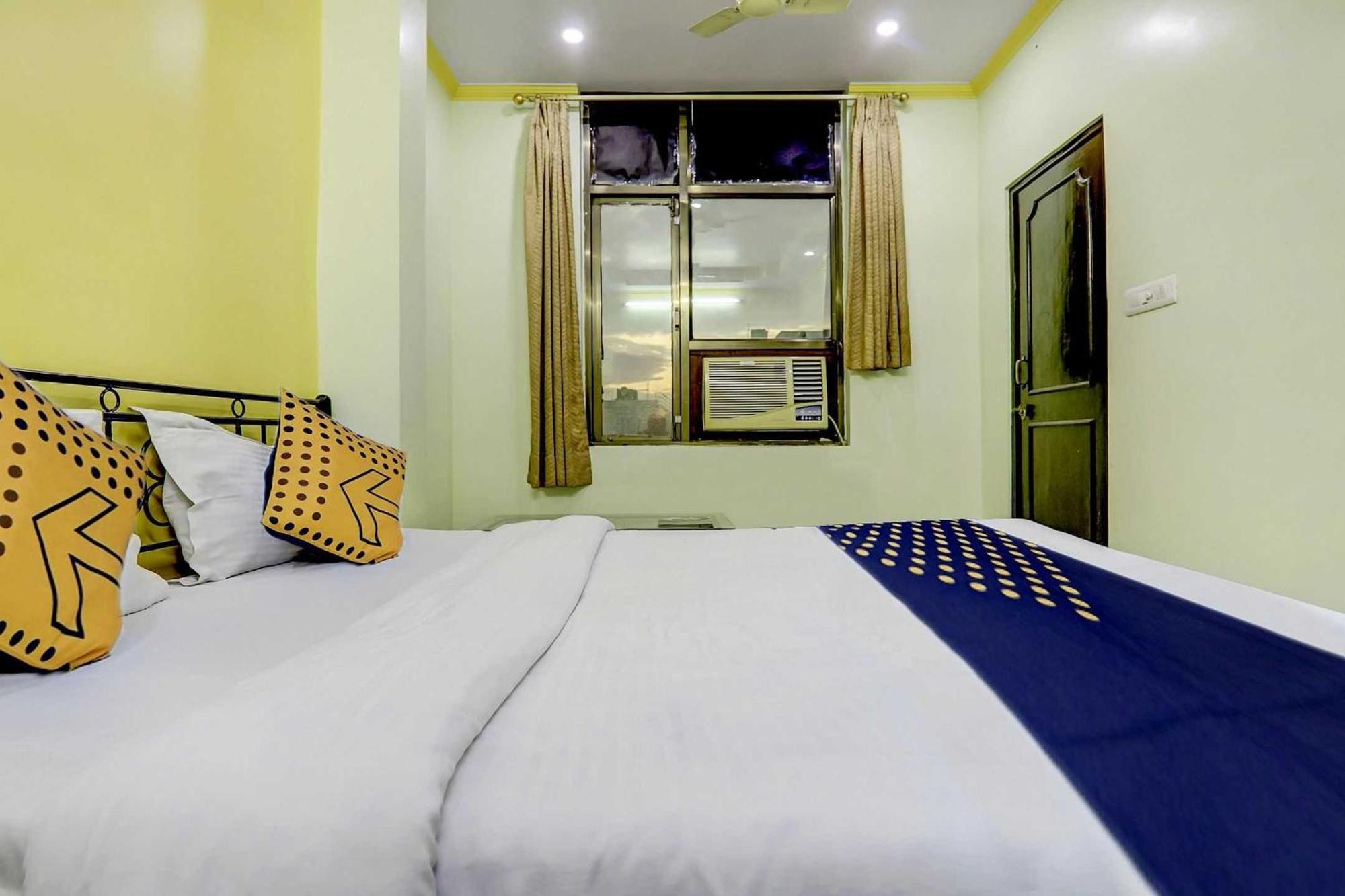 Spot On 39561 Hotel Deep Dzsaipur Kültér fotó