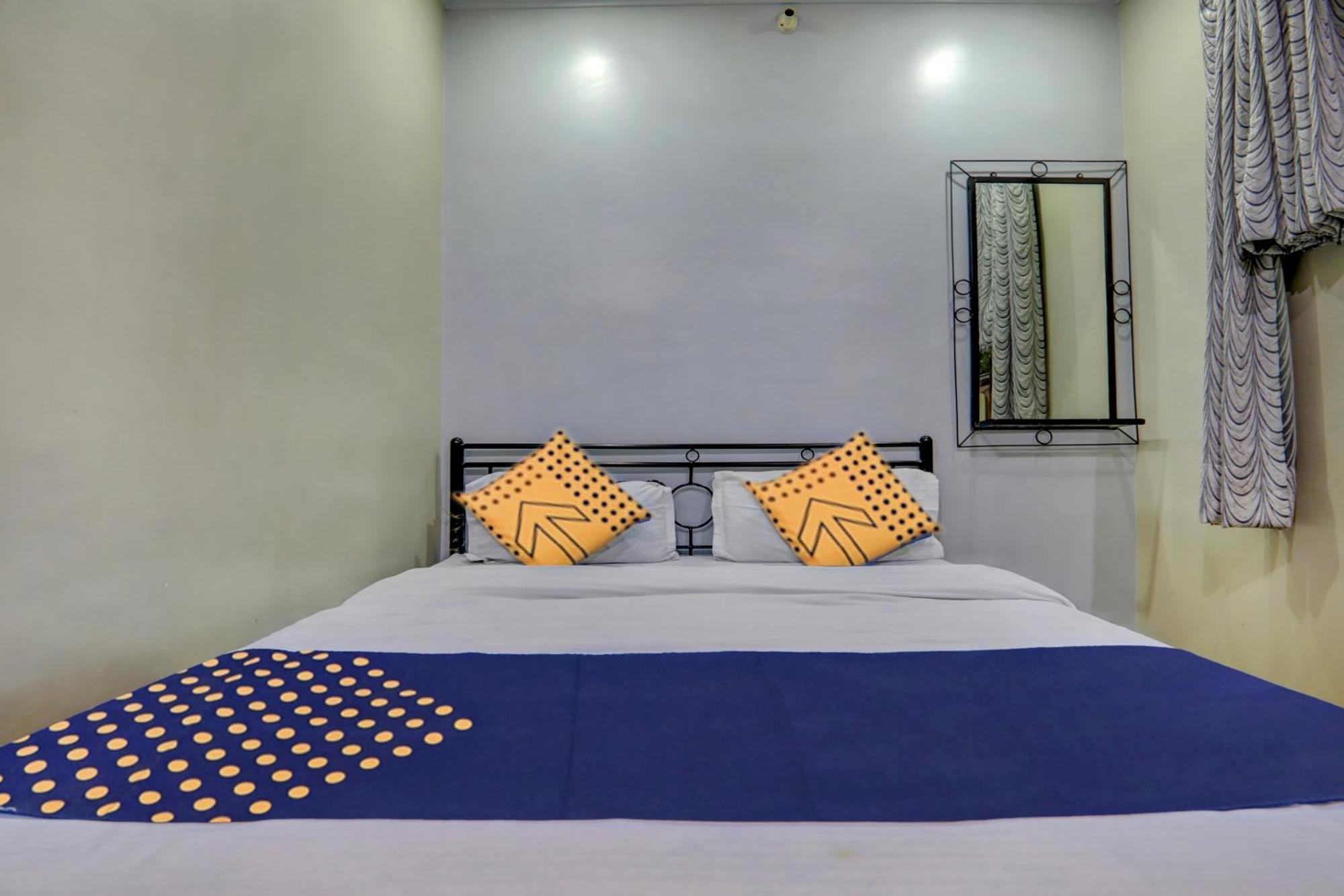 Spot On 39561 Hotel Deep Dzsaipur Kültér fotó