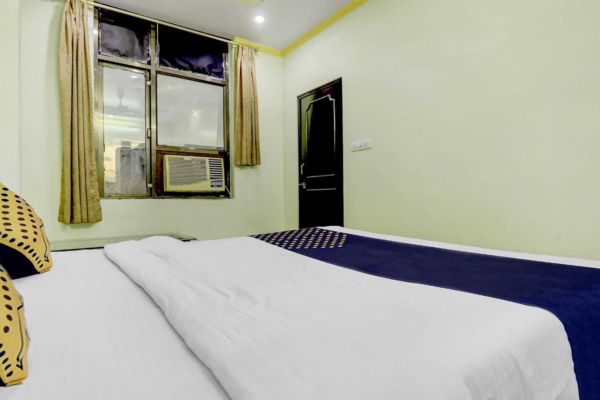 Spot On 39561 Hotel Deep Dzsaipur Kültér fotó
